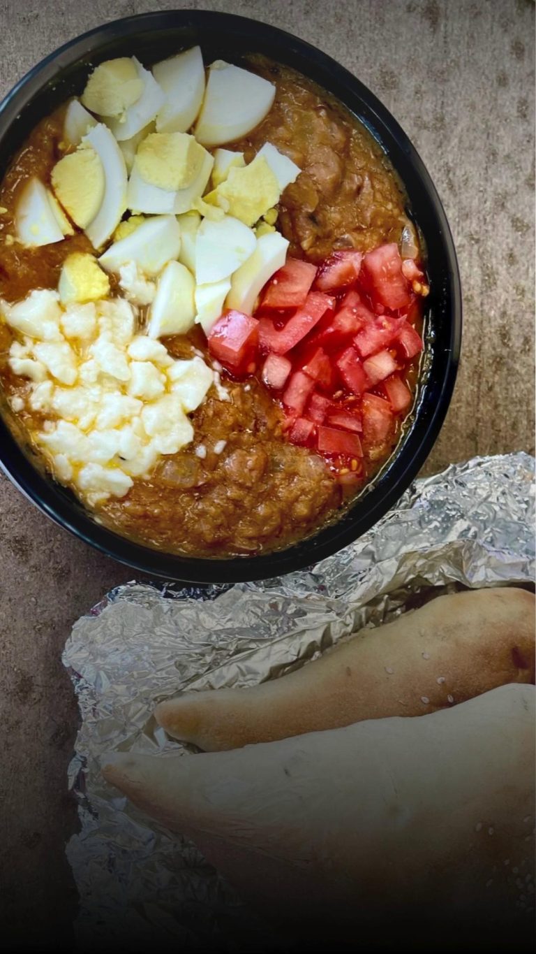 Read more about the article Come try authentic South Sudanese cuisine from the Nile River Restaurant in International House! ✨